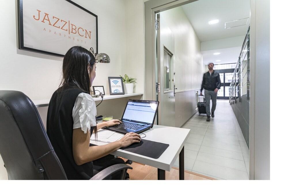 Habitat Apartments Hot Jazz Barselona Dış mekan fotoğraf